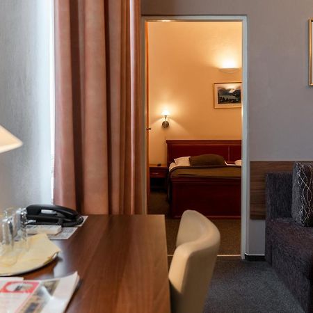 Hotel Grand Uherské Hradiště المظهر الخارجي الصورة