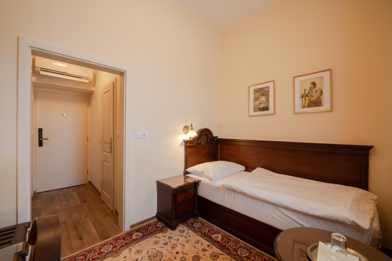 Hotel Grand Uherské Hradiště المظهر الخارجي الصورة
