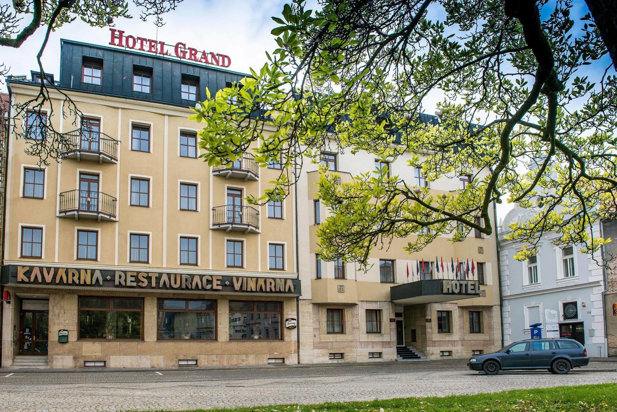 Hotel Grand Uherské Hradiště المظهر الخارجي الصورة